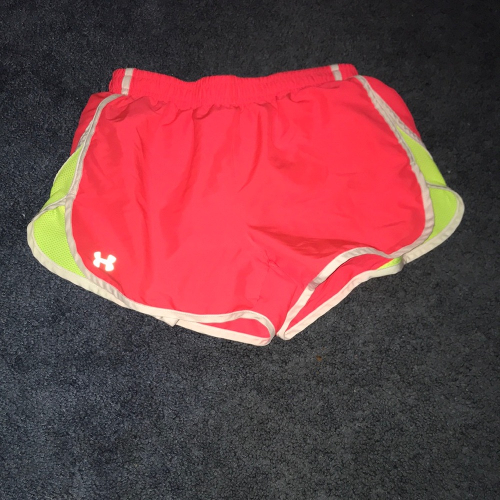 Running shorts